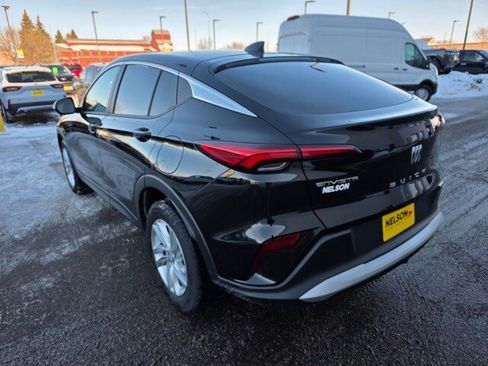 Used 2024 Buick Envista Preferred w/ Convenience I Package image 9