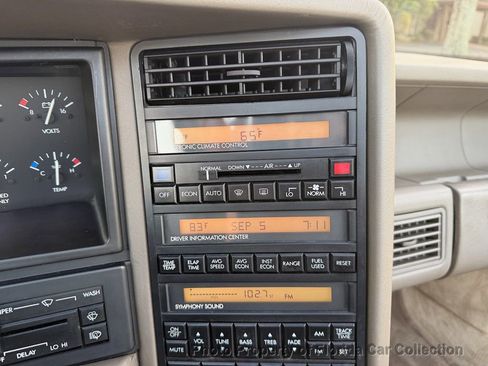 Used 1993 Cadillac Allante FWD image 47