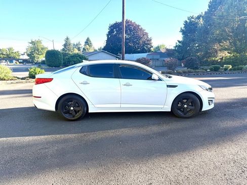 Used 2015 Kia Optima LX FWD image 4