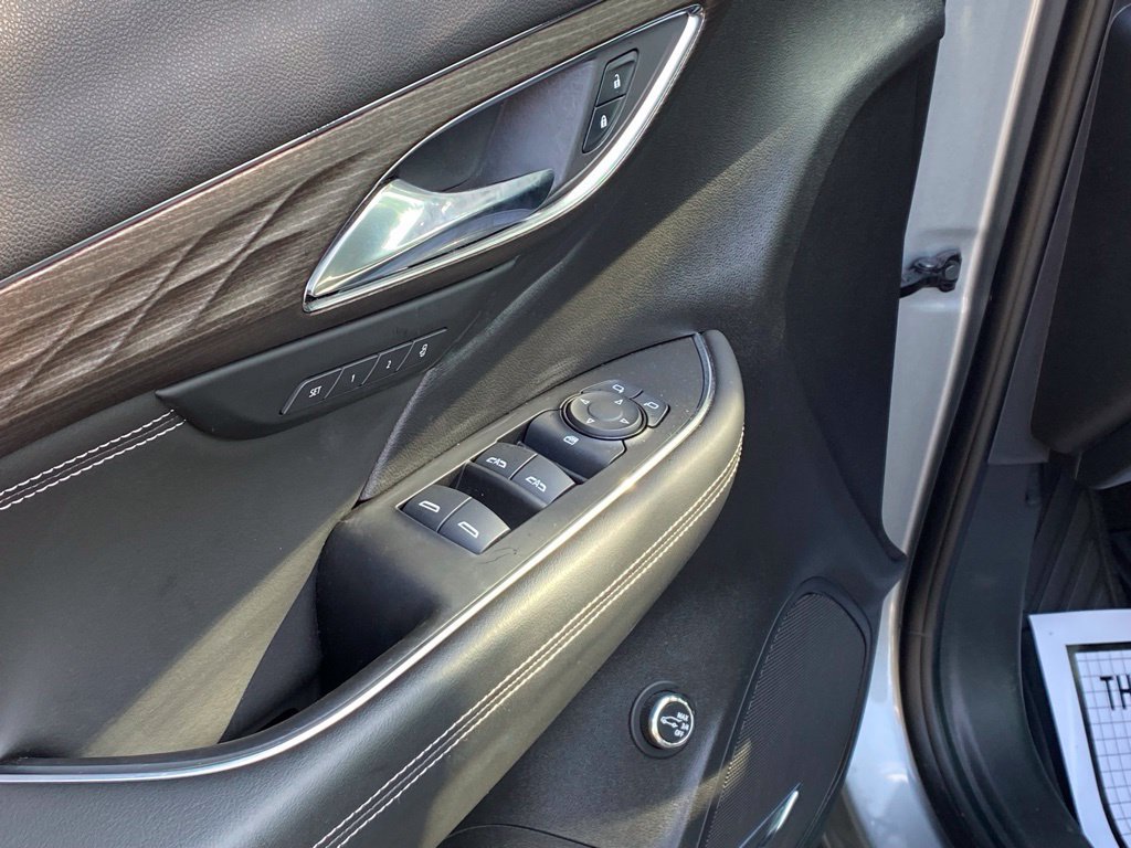 Used 2023 Buick Envision Avenir AWD/4WD image 12