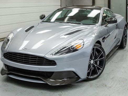 Used 2014 Aston Martin Vanquish Coupe image 19