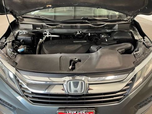 Used 2019 Honda Odyssey EX-L image 9