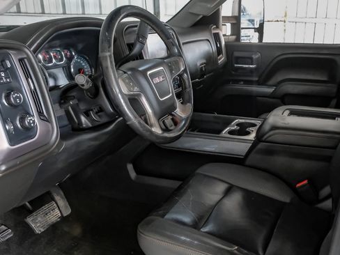 Used 2017 GMC Sierra 2500 SLT w/ All Terrain HD Package AWD/4WD image 14