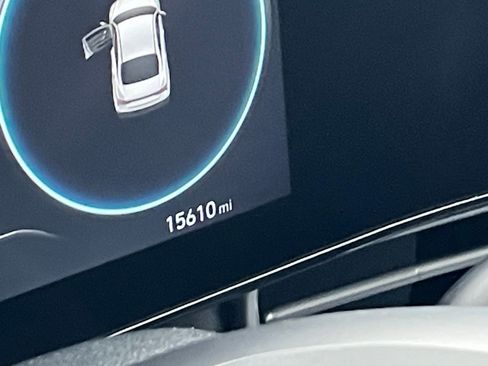 Used 2025 Hyundai Elantra SEL image 41