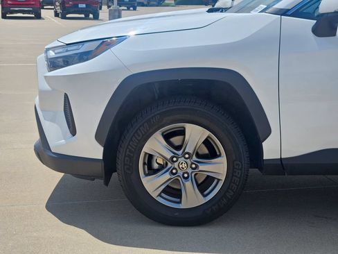 Used 2024 Toyota RAV4 XLE FWD image 10
