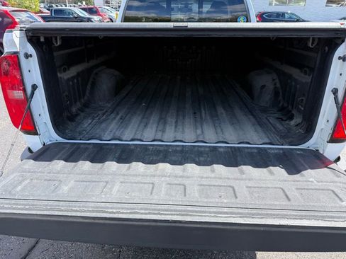 Used 2018 Chevrolet Colorado LT w/ Redline Special Edition AWD/4WD image 5