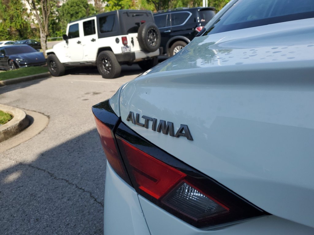 Certified 2025 Nissan Altima 2.5 SV FWD image 7