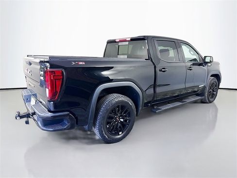 Used 2021 GMC Sierra 1500 Elevation w/ Preferred Package image 5