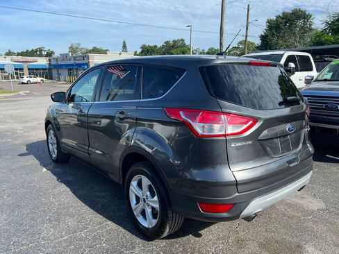 Used 2015 Ford Escape SE FWD image 6