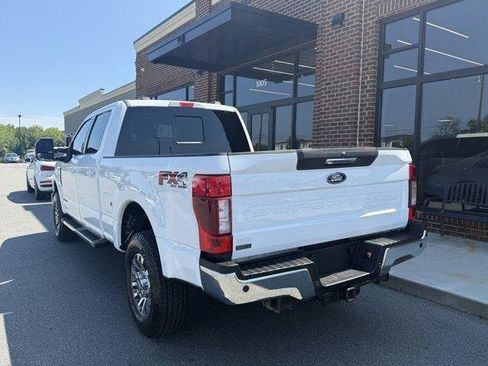 Used 2022 Ford F250 Lariat w/ FX4 Off-Road Package AWD/4WD image 5