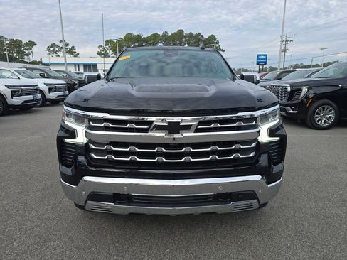Used 2023 Chevrolet Silverado 1500 LTZ w/ LTZ Premium Package image 8