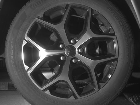 Used 2025 Jeep Compass Limited image 15