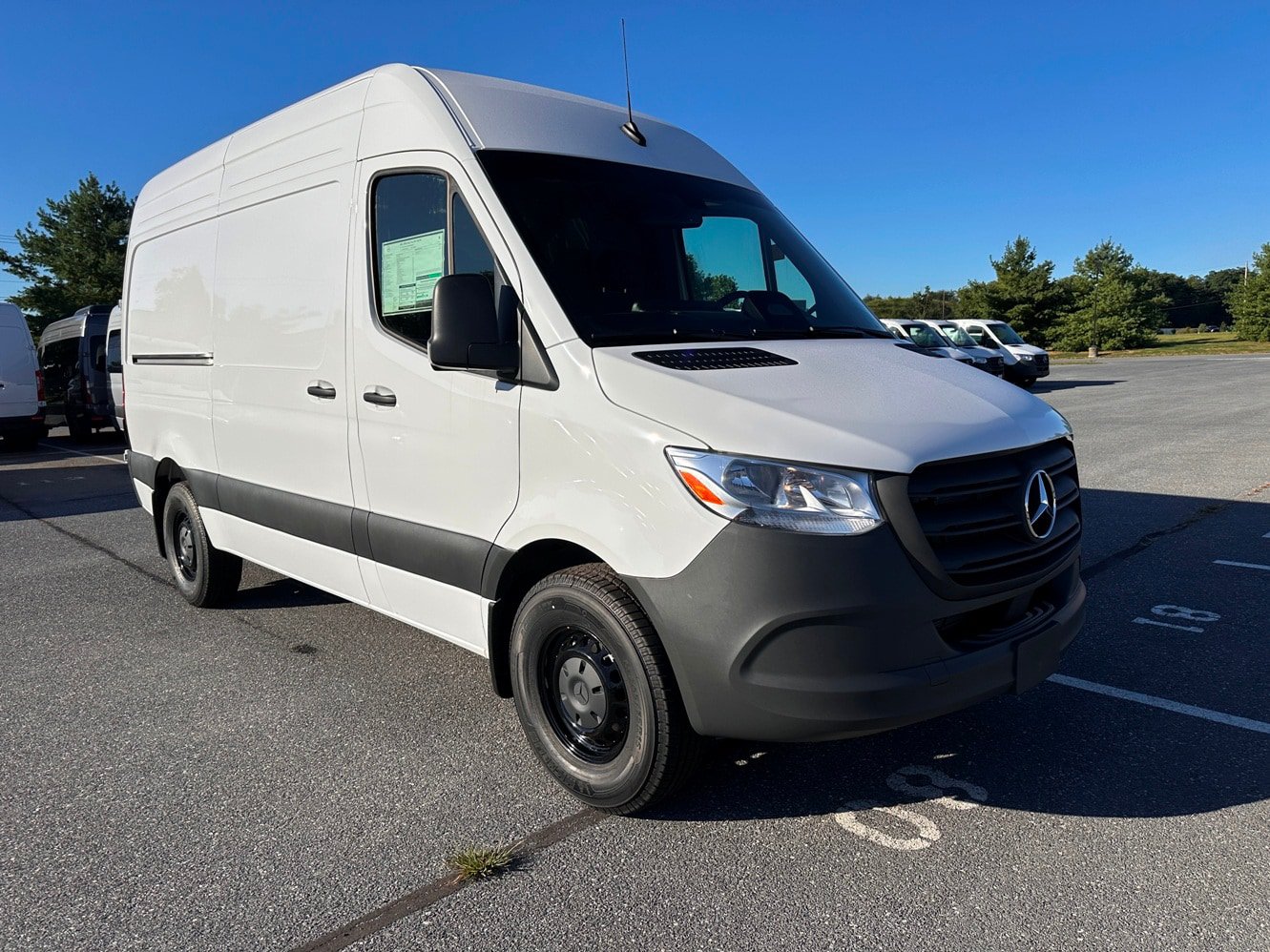 Used 2025 Mercedes-Benz Sprinter 2500 image 1