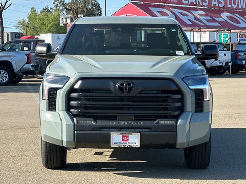 New 2026 Toyota Tundra SR5 AWD/4WD image 8