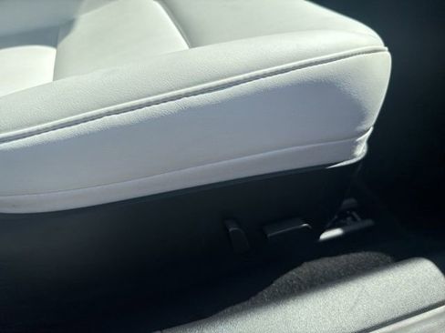 Used 2022 Tesla Model 3 Long Range image 22