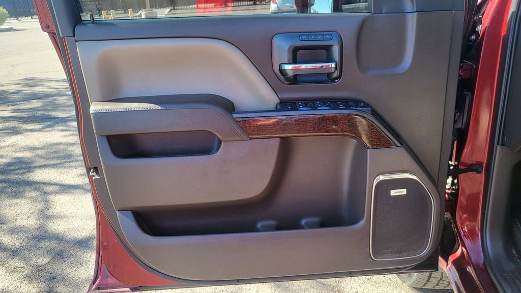 Used 2017 GMC Sierra 1500 SLT w/ SLT Premium Package AWD/4WD image 24