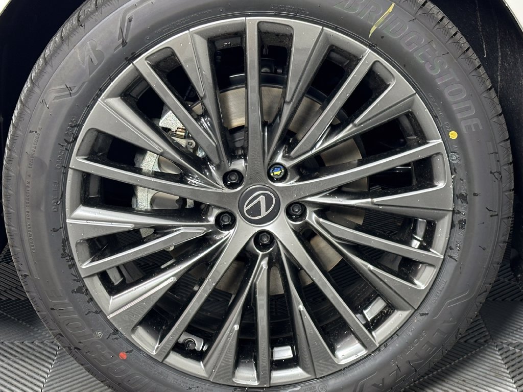 New 2026 Lexus RX 450h AWD image 14