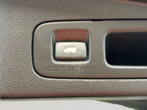 Used 2020 Honda CR-V EX-L image 9