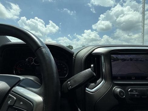 Certified 2021 Chevrolet Silverado 1500 LTZ AWD/4WD image 22