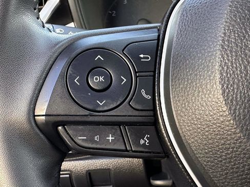 Used 2023 Toyota Corolla SE w/ SE Premium Package image 20