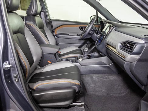 Used 2025 Subaru Forester Sport image 47