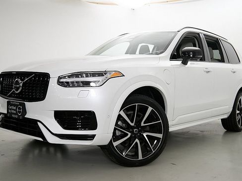 Certified 2023 Volvo XC90 T8 Plus w/ Protection Package Premier AWD/4WD image 2