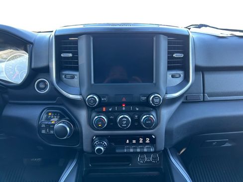 Used 2022 RAM 1500 Big Horn AWD/4WD image 12
