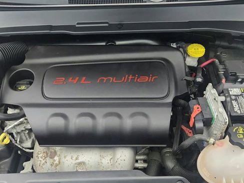 Used 2018 Jeep Compass Latitude w/ Popular Equipment Group image 33