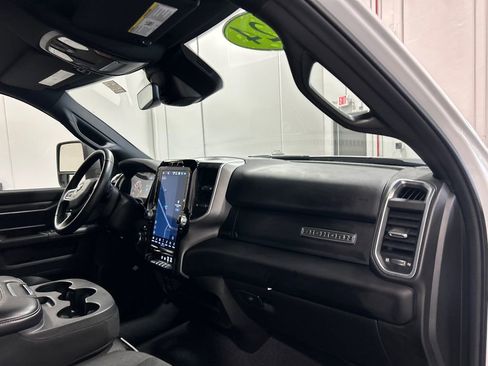 Used 2024 RAM 2500 Big Horn w/ Night Edition AWD/4WD image 35