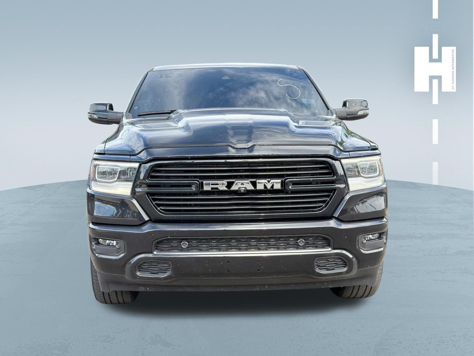 Used 2023 RAM 1500 Laramie AWD/4WD image 3
