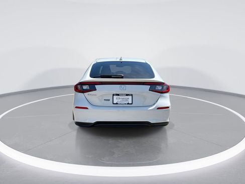 Used 2024 Honda Civic EX-L image 7