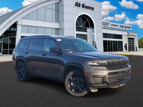 New 2025 Jeep Grand Cherokee L Altitude image 1