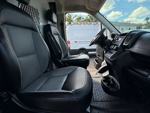 Used 2017 RAM ProMaster 2500 image 20