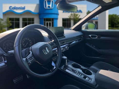 Used 2024 Honda Civic Sport image 15