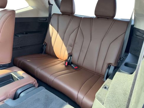 Used 2023 Acura MDX SH-AWD w/ Technology Package image 15