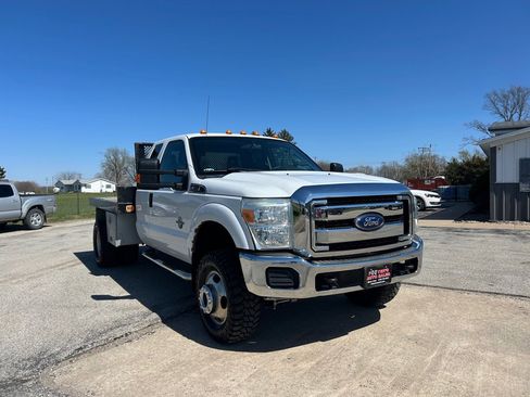 Used 2016 Ford F350 XLT image 3