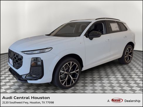 New 2026 Audi Q3 quattro 2.0T image 1