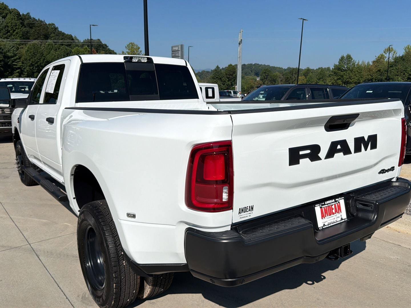 Used 2025 RAM 3500 Tradesman AWD/4WD image 5