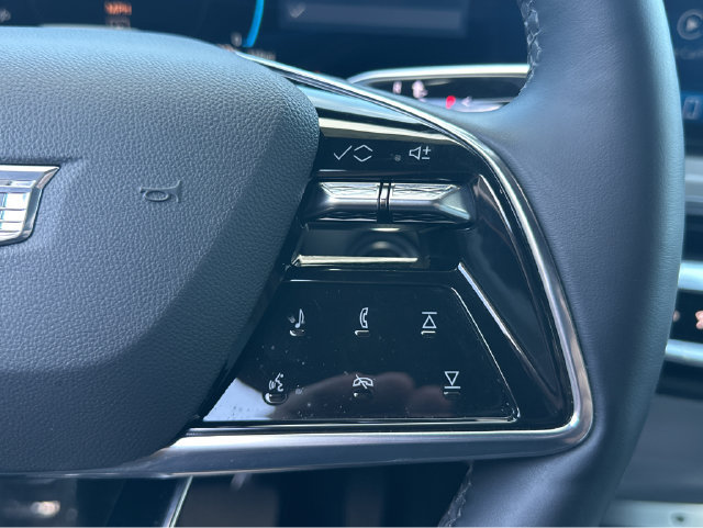 Certified 2024 Cadillac Lyriq Sport AWD/4WD image 29