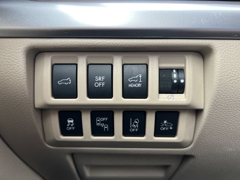 Used 2016 Subaru Outback 3.6R Limited image 30