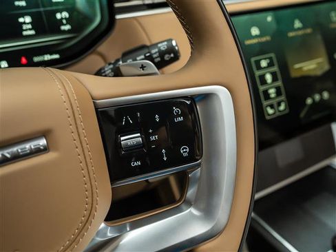 New 2025 Land Rover Range Rover Long Wheelbase Autobiography image 28