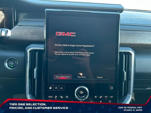 New 2026 GMC Acadia Denali Ultimate FWD image 22