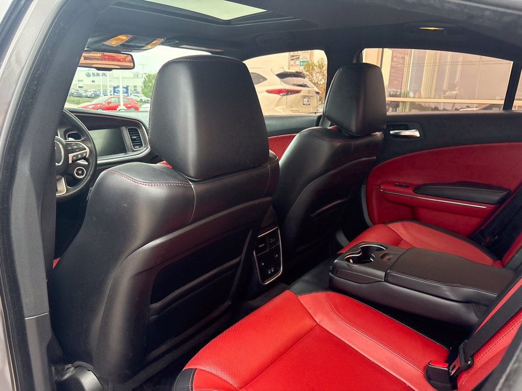 Used 2015 Dodge Charger SXT w/ AWD Premium Group image 42
