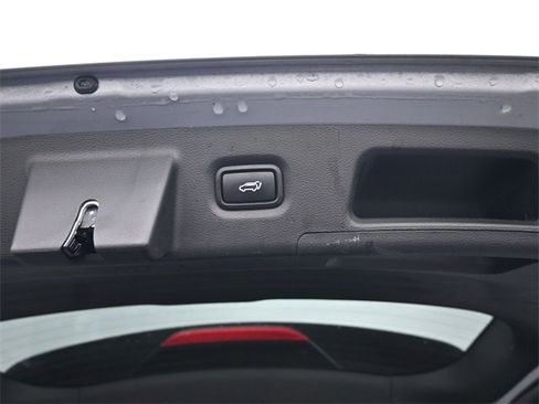 Used 2023 Hyundai Santa Fe Limited image 7