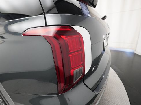 Used 2024 Hyundai Palisade Limited image 33