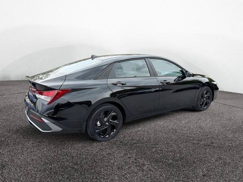 New 2026 Hyundai Elantra Sport FWD image 8