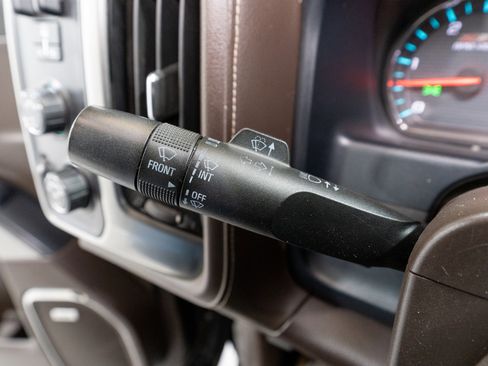 Used 2018 Chevrolet Silverado 3500 LTZ w/ Duramax Plus Package image 28