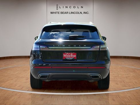 Used 2023 Lincoln Nautilus Reserve w/ Equipment Group 201A FWD image 6