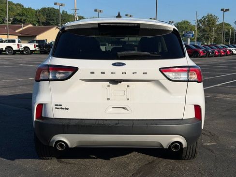 Used 2021 Ford Escape SE FWD image 7