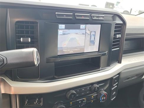 Used 2023 Ford F250 XL w/ STX Appearance Package image 5
